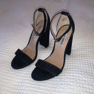 size 7 suede Steven Madden heels